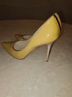 Jimmy Choo Pumps Hakken, Overige materialen, Gebruikt, Geel, Ophalen of Verzenden
