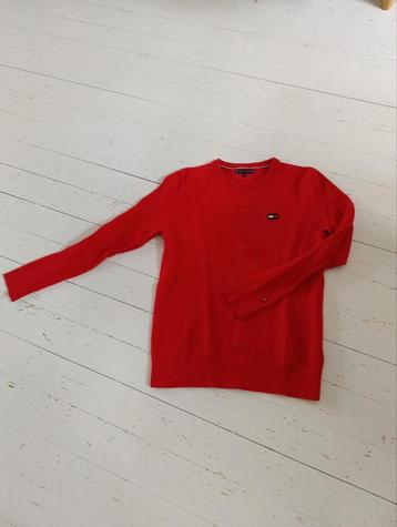 Tommy Hilfiger trui, maat 164/S, rood beschikbaar voor biedingen