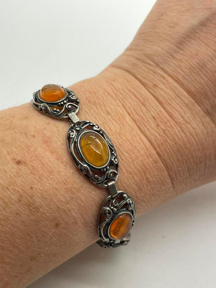 A489 Prachtige zilveren barnsteen armband, Sieraden, Tassen en Uiterlijk, Antieke sieraden, Armband, Zilver, Met edelsteen, Ophalen of Verzenden