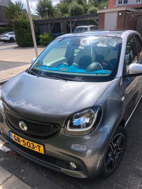 Smart ForFour 1.0 52KW 2015 Grijs, Auto's, Smart, Particulier, ForFour, Benzine, A, Hatchback, Handgeschakeld, Origineel Nederlands