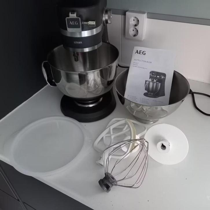 AEG ultramix KM 5520 keukenmachine antraciet, Witgoed en Apparatuur, Keukenmixers, Zo goed als nieuw, 4 liter of meer, 3 snelheden of meer