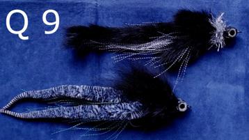 Set Q 9 van 2 stuks Zwarte snoekstreamers € 18,50 beschikbaar voor biedingen