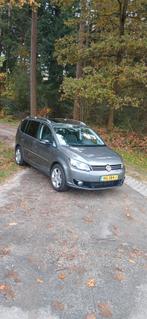 Volkswagen Touran 1.2 TSI 77KW BMT 2011 Grijs, Auto's, 730 kg, 74 €/maand, Zwart, 4 cilinders