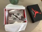 Nike Air Jordan 4 WMNS Retro, Beige, Nike, Nieuw, Ophalen of Verzenden