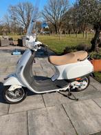 Schitterende Vespa scooter verkerend in nieuwstaat!!!!!, Ophalen, Zo goed als nieuw, Benzine, Vespa LX