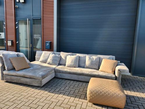Minotti Collar hoekbank by Rodolfo Dordoni, Huis en Inrichting, Banken | Voetenbanken en Poefen, Zo goed als nieuw, 125 cm of meer