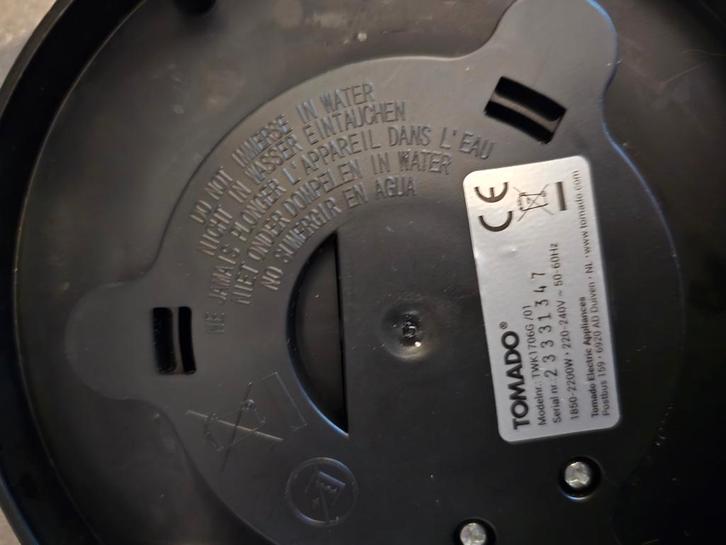 Waterkoker, Witgoed en Apparatuur, Waterkokers, Zo goed als nieuw, 1 tot 2 liter, Rvs, Ophalen