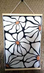 Zwarte bloemen wandhanger wanddeco 100% ➡️ dieren goed doel, Ophalen, Nieuw