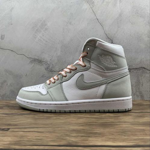 Air Jordan 1 High Seafoam | Maat 36, Kleding | Heren, Schoenen, Nieuw, Ophalen of Verzenden