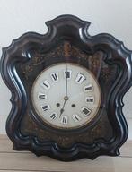 Antieke L'oeil de boeuf Wandklok, Antiek en Kunst, Ophalen of Verzenden