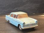 Opel Kapitan | Dinky toys, Hobby en Vrije tijd, Modelauto's | 1:43, Ophalen of Verzenden, Nieuw, Auto, Dinky Toys