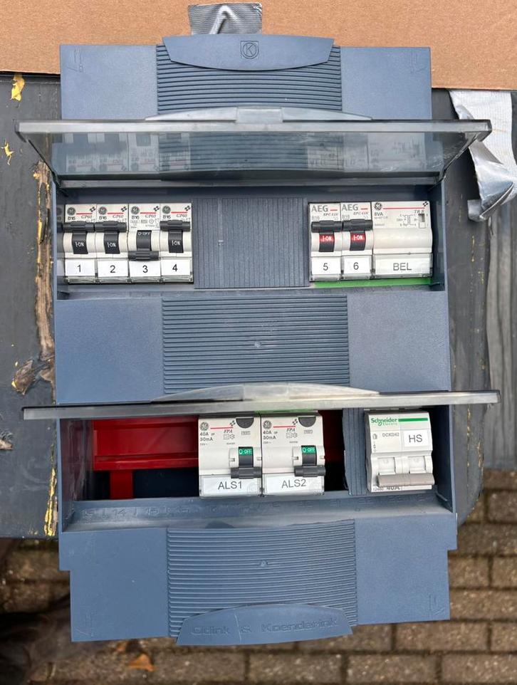 Meterkast 1-fase – 2 aardleks, 6 groepen, Doe-het-zelf en Verbouw, Elektra en Kabels, Gebruikt, Overige typen, Ophalen of Verzenden