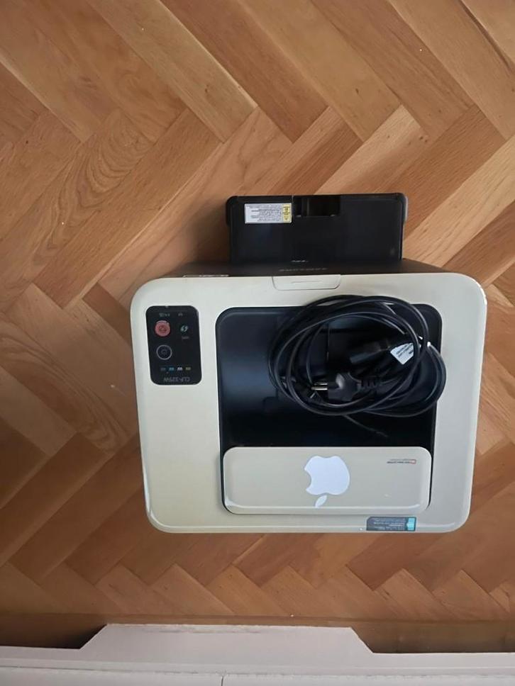 Samsung CLP-325W kleurenlaser printer (WiFi/USB), Computers en Software, Printers, Gebruikt, Printer, Laserprinter, Kleur printen