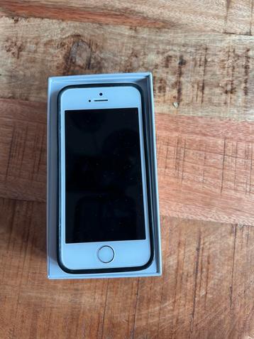 iPhone 5s Compleet met Doos beschikbaar voor biedingen