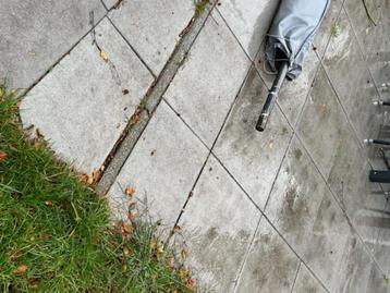 bestrating beschikbaar voor biedingen