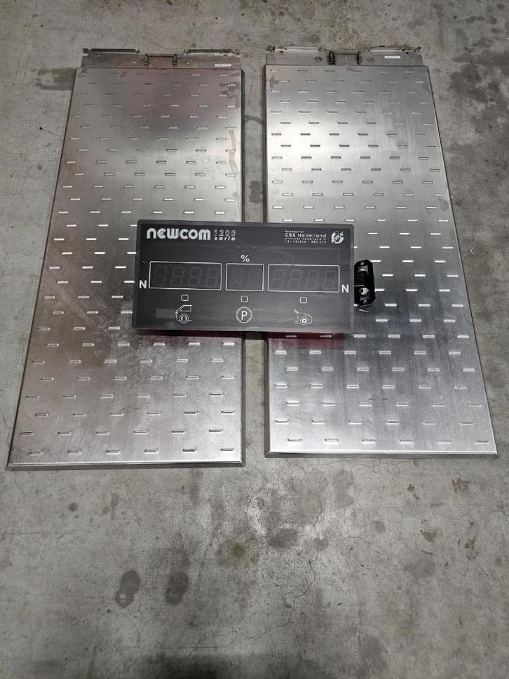 Newcom 1202 RVS 2-plaats remmenbank bouwjaar 2015, Auto diversen, Autogereedschap, Gebruikt, Ophalen of Verzenden