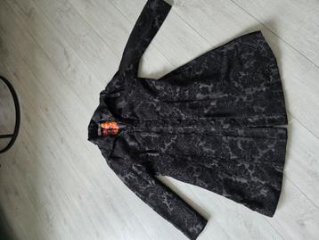 Diverse herfst dames jassen mt 46/48 beschikbaar voor biedingen