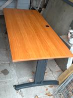 In hoogte verstelbare kantoor bureau, Huis en Inrichting, Tafels | Eettafels, Ophalen, 50 tot 100 cm, Zo goed als nieuw, 150 tot 200 cm