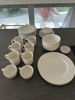 Jamie Oliver Waves servies - Wedgwood (mokken, bordjes, scha, Huis en Inrichting, Keuken | Servies, Ophalen of Verzenden, Zo goed als nieuw