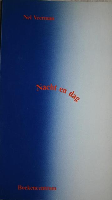 Nacht en dag beschikbaar voor biedingen