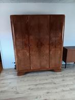 Vintage linnenkast, Ophalen