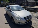 Kia cee'd Sporty Wagon 1.6 X-tra Airco EXPORT HANDEL INRUILA, Voorwielaandrijving, 15 km/l, Gebruikt, 1591 cc