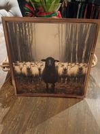2 houten plaatjes met opdruk vogel en schapen, Ophalen