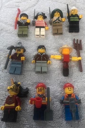 10 lego minifiguren zgan €2,50 per stuk beschikbaar voor biedingen
