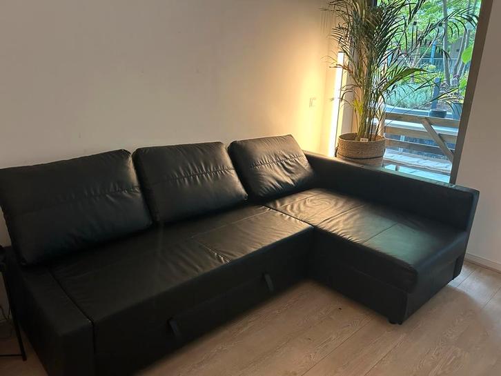 IKEA FRIHETEN (sofa bed) - buyer to dismantle and collect, Huis en Inrichting, Banken | Complete zithoeken, Zo goed als nieuw