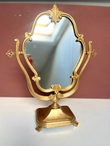 Vintage zware messing spiegel beschikbaar voor biedingen