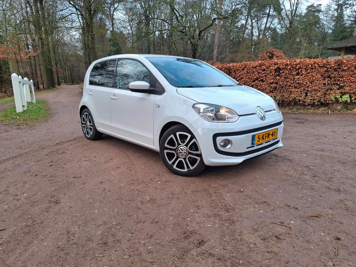 Volkswagen up! 1.0 44KW 2013 Wit, Auto's, Volkswagen, Particulier, up!, ABS, Airconditioning, Bluetooth, Electronic Stability Program (ESP)
