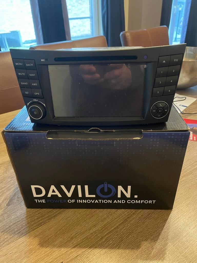 Davilon Autoradio Navigatie Systeem, Ophalen of Verzenden, Gebruikt