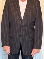 Tweedelig pak, maat 102. Zwart met krijtstreep., Kleding | Heren, Kostuums en Colberts, Ophalen of Verzenden, Zo goed als nieuw