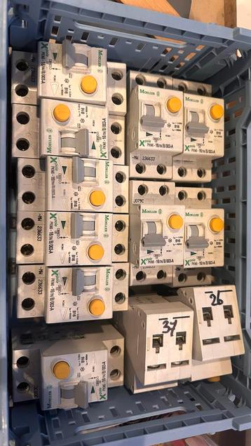 Aardlekschakelaar Moeller PKN6-16/1N/B/003-A Partij beschikbaar voor biedingen