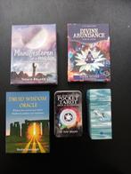 Verschillende orakel/tarot, Boeken, Esoterie en Spiritualiteit, Ophalen of Verzenden, Gelezen, Tarot of Kaarten leggen, Overige typen