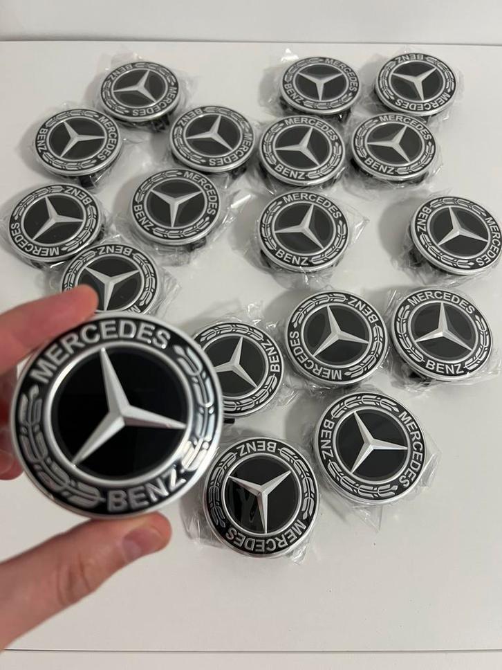 Set naafdoppen 75 mm Mercedes per 4 stuks nieuw, Auto diversen, Wieldoppen, Nieuw, Ophalen of Verzenden