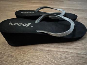 Reef maat 39 zeer nette hoge hak slippers beschikbaar voor biedingen