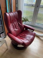 Rode Leren fauteuil, Huis en Inrichting, Fauteuils, Ophalen of Verzenden, Gebruikt, 75 tot 100 cm, 50 tot 75 cm