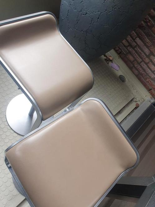 Originele LEM barkrukken/taupebruin leder/ la palma, Huis en Inrichting, Barkrukken, Zo goed als nieuw, 60 tot 90 cm, Leer, Metaal