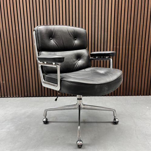 Vitra Eames Lobby chair - Vintage - Nero leder, Antiek en Kunst, Antiek | Meubels | Stoelen en Banken, Ophalen of Verzenden