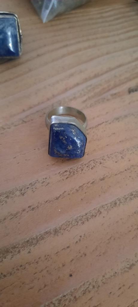 Oude, Tibetaanse ring met Lapis Lazuli. Maat 16.5., Sieraden, Tassen en Uiterlijk, Antieke sieraden, Ring, Zilver, Met edelsteen
