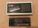 roland jx-03 synthesizer, Muziek en Instrumenten, Synthesizers, Roland, Zo goed als nieuw, Met midi-aansluiting, Overige aantallen