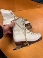 Kunstschaatsen maat 9,5, Sport en Fitness, Schaatsen, Ophalen of Verzenden, Gebruikt, Kunstschaatsen, Overige merken