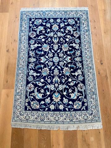 Prachtig handgeknoopt Perzisch tapijt (Nain, 210 x 130 cm)