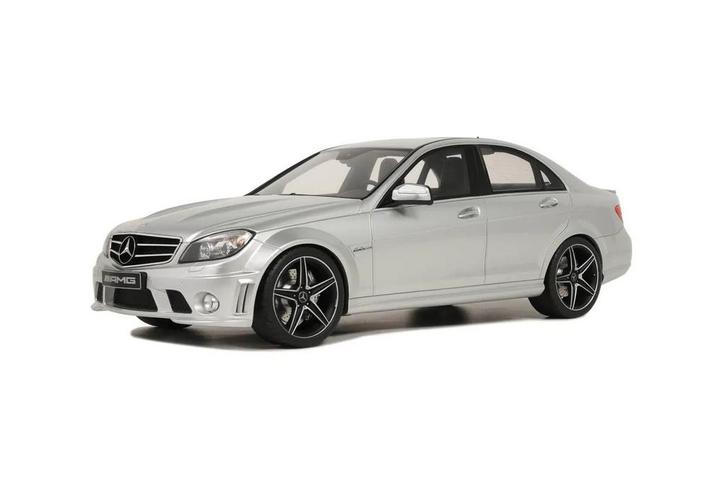 Gt Spirit Mercedes-Benz C63 AMG Sedan 1/2200 1:18 Nieuw, Hobby en Vrije tijd, Modelauto's | 1:18, Nieuw, Auto, Ophalen of Verzenden