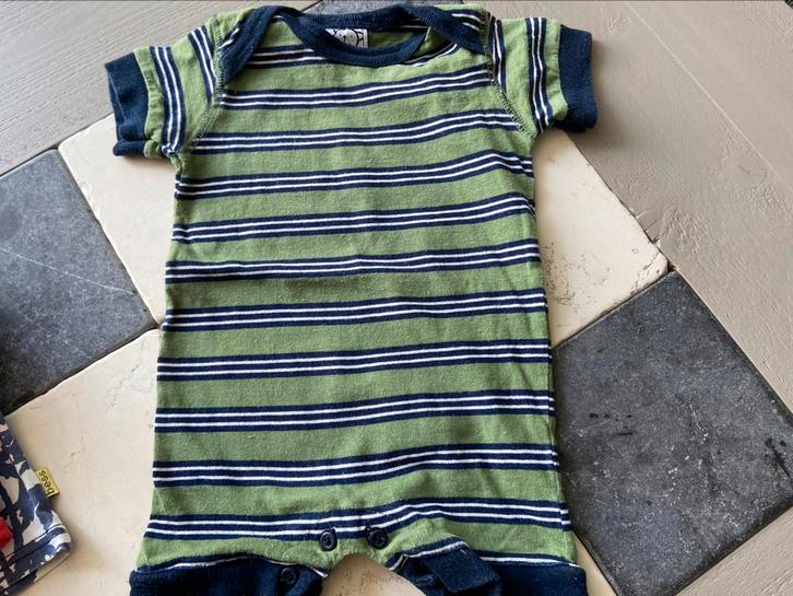 Stoer pakje van H&M mt 62 voor 50 cent !!!, Kinderen en Baby's, Babykleding | Maat 62, Gebruikt, Jongetje, Pakje, Ophalen of Verzenden