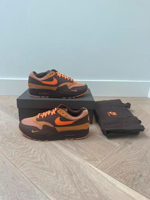 Nike Air Max - King’s day (42), Kleding | Heren, Schoenen, Nieuw, Sneakers of Gympen, Overige kleuren, Ophalen of Verzenden