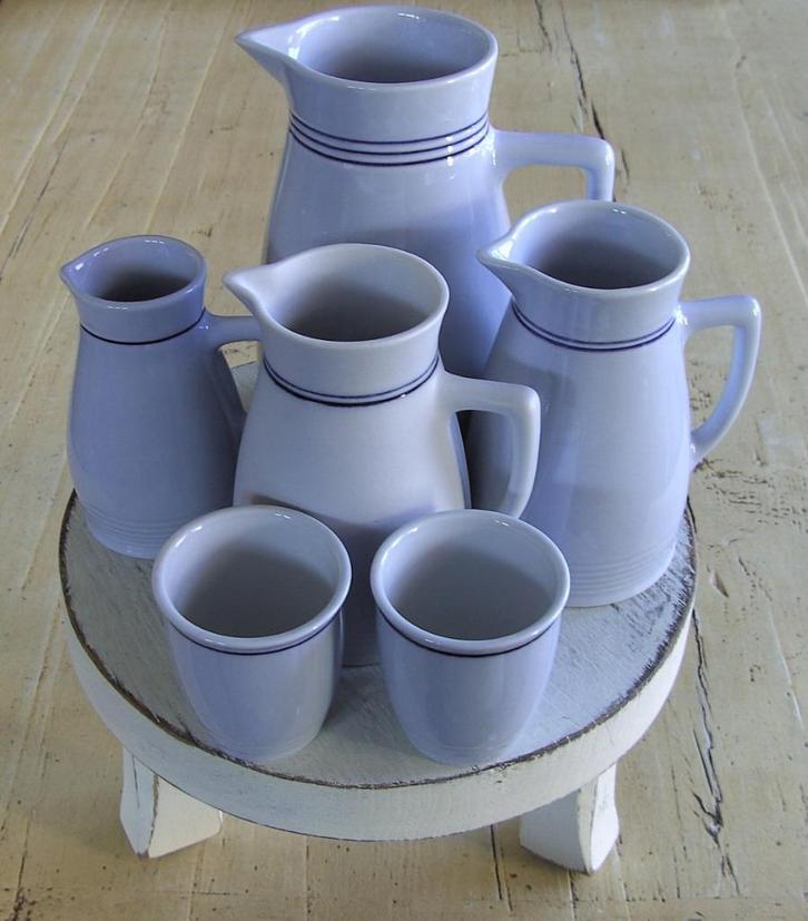 Diverse Lilien kannen, kannetjes en bekers uit Oostenrijk, Huis en Inrichting, Keuken | Servies, Zo goed als nieuw, Overige typen