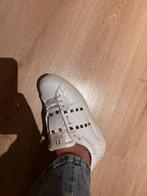 Valentino sneakers wit met studs dames, Ophalen of Verzenden, Zo goed als nieuw, Wit