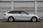 Skoda Octavia Combi 1.0 TSI 110pk Ambition | Navigatie | App, Auto's, Skoda, Voorwielaandrijving, 12 maanden, Stof, Gebruikt